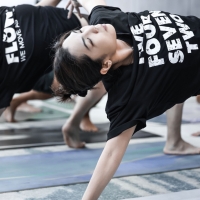 joey_wai_yoga